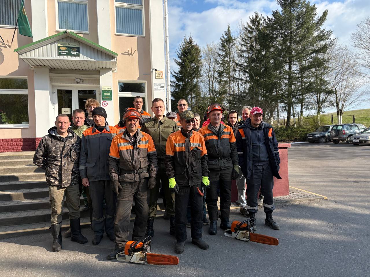 Волковысский лесхоз принимает участие в Республиканском субботнике 