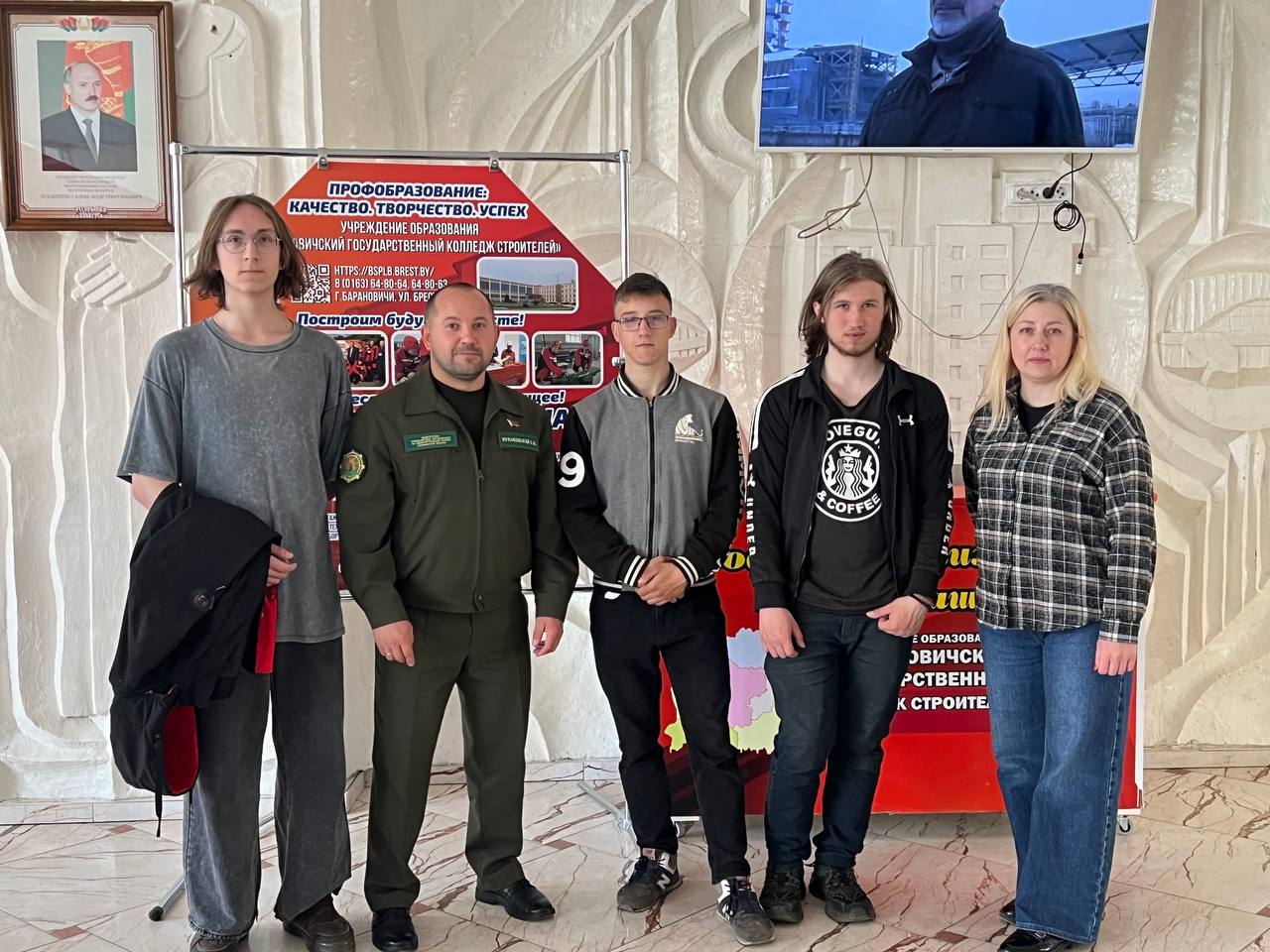 За трудовыми ресурсами в колледж