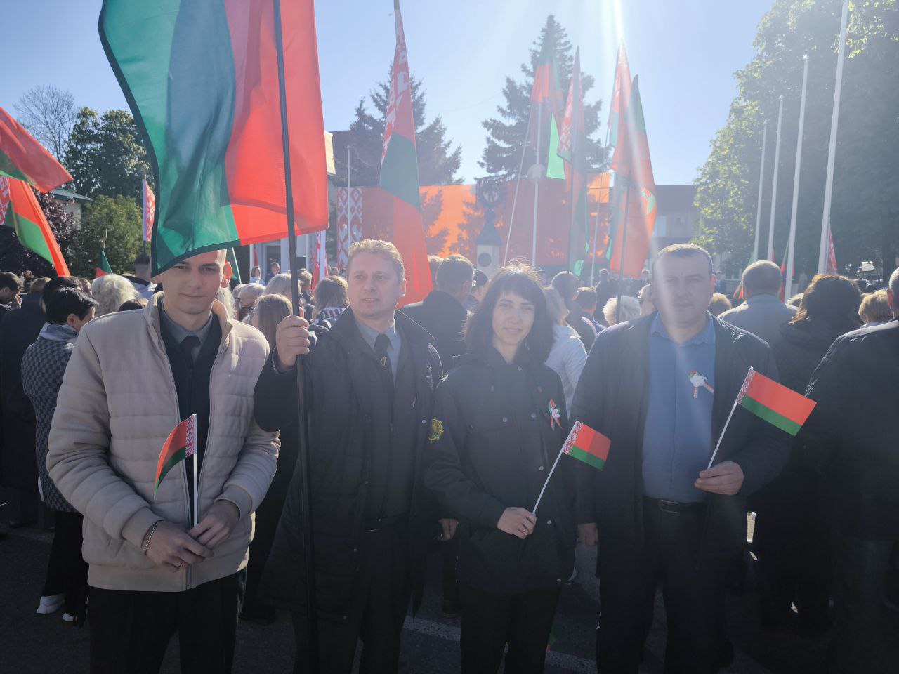 Сегодня в нашей стране День Государственного флага, Государственного герба и Государственного гимна Республики Беларусь