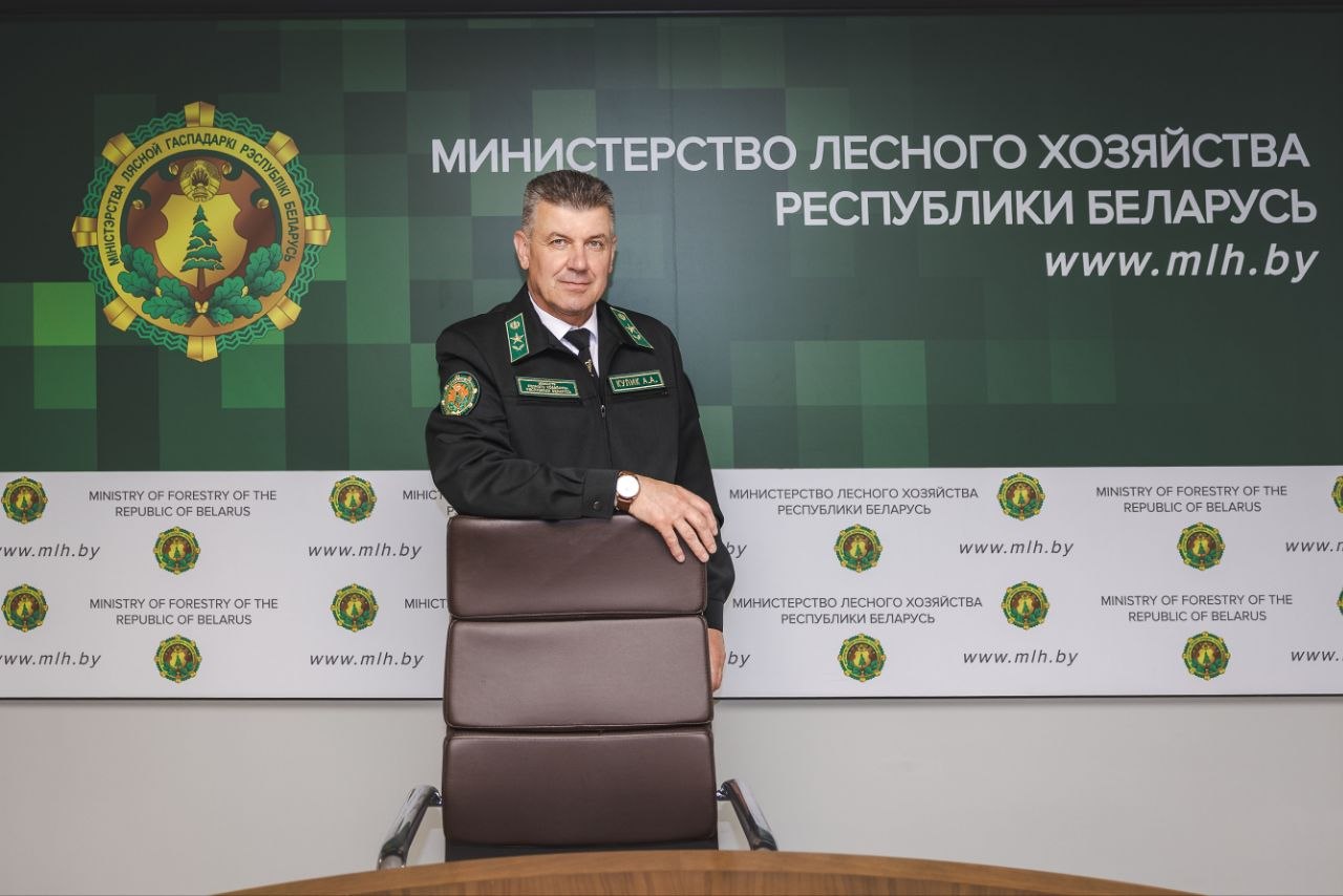 Почти четыре года в должности. Чем запомнится Александр Кулик на посту министра лесного хозяйства?