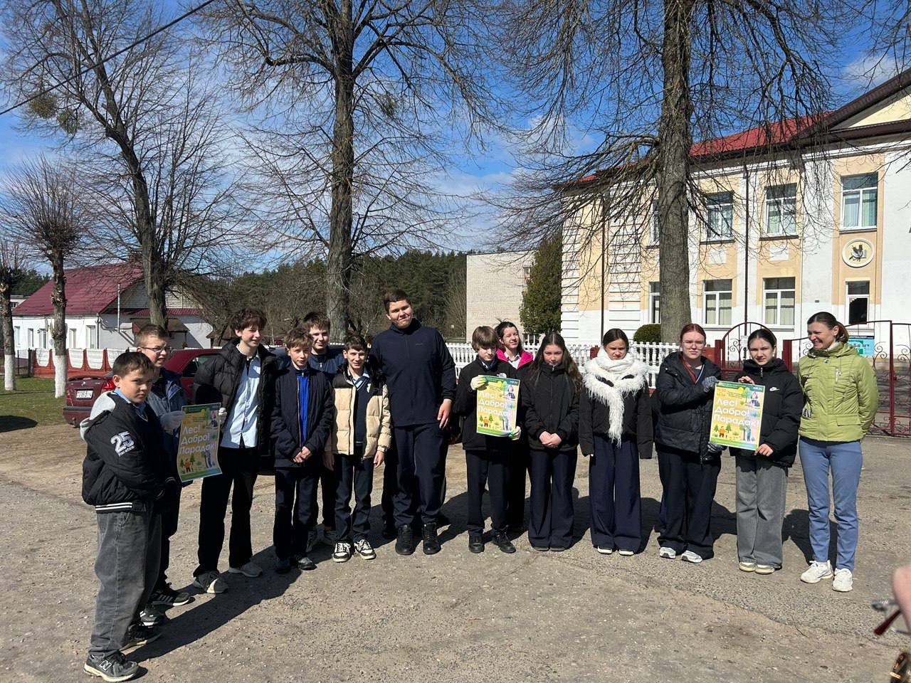 Зрабілі Дабро, навялі Парадак у лесе