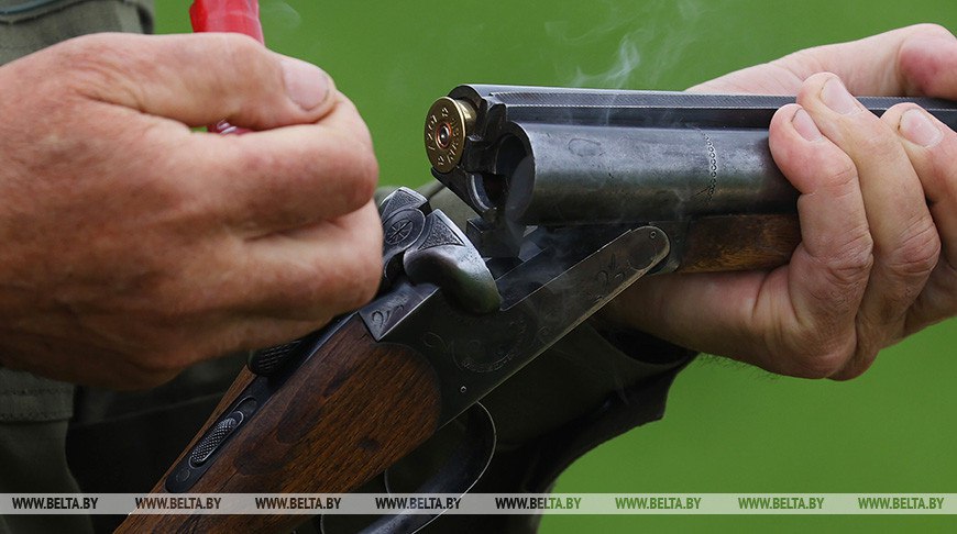 С 20 августа по 30 сентября разрешено добывать взрослых самцов, в том числе трофейного качества, а также селекционных животных любого пола и возраста