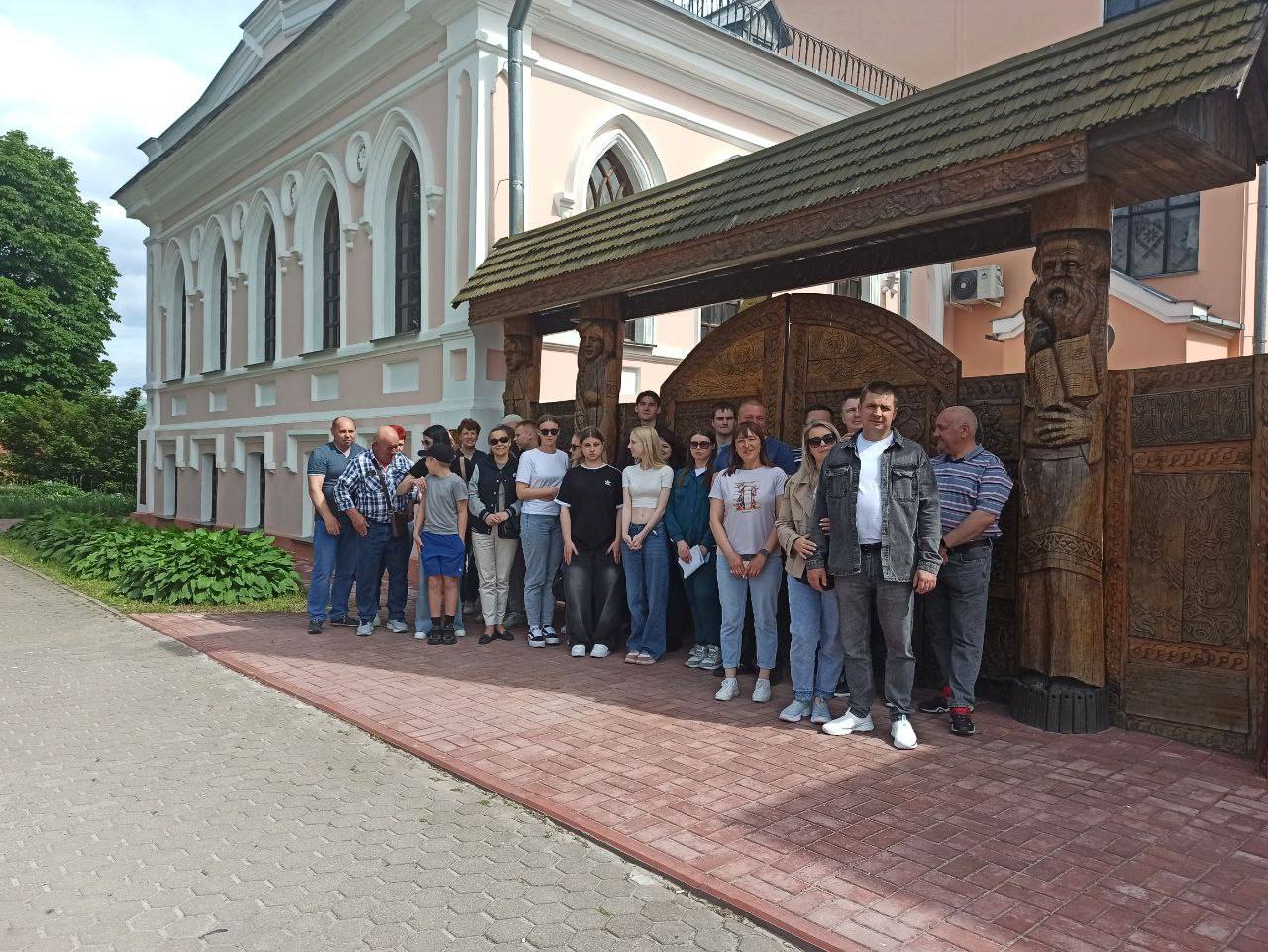 Гомельские выходные от профсоюза для Сморгонского опытного лесхоза