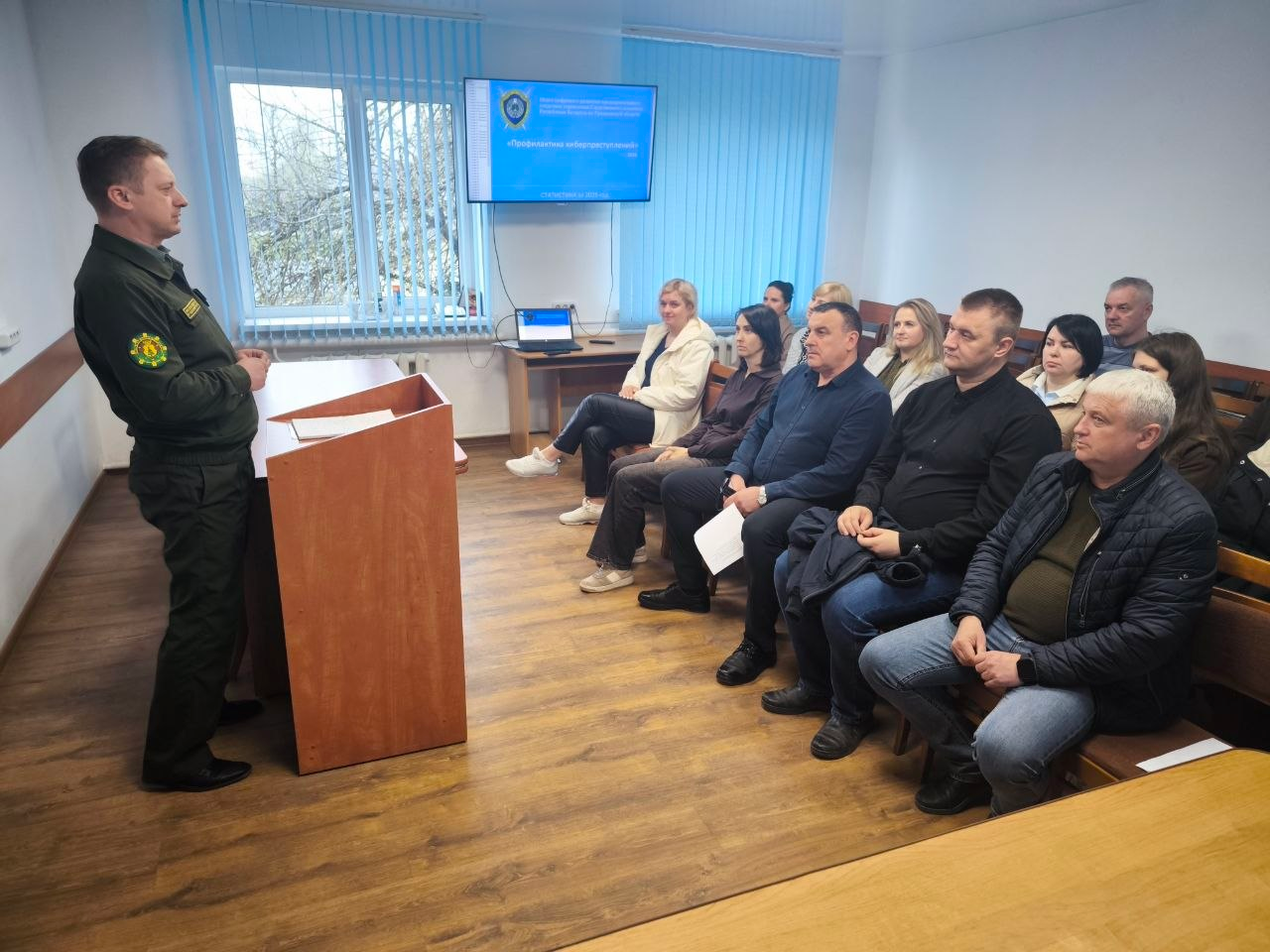 Единый день информирования прошел в Новогрудском лесхозе