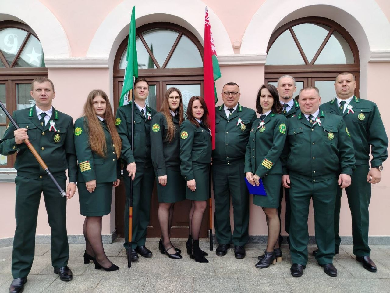 Творчы падарунак да 1 мая ад калектыву Навагрудскага лясгаса