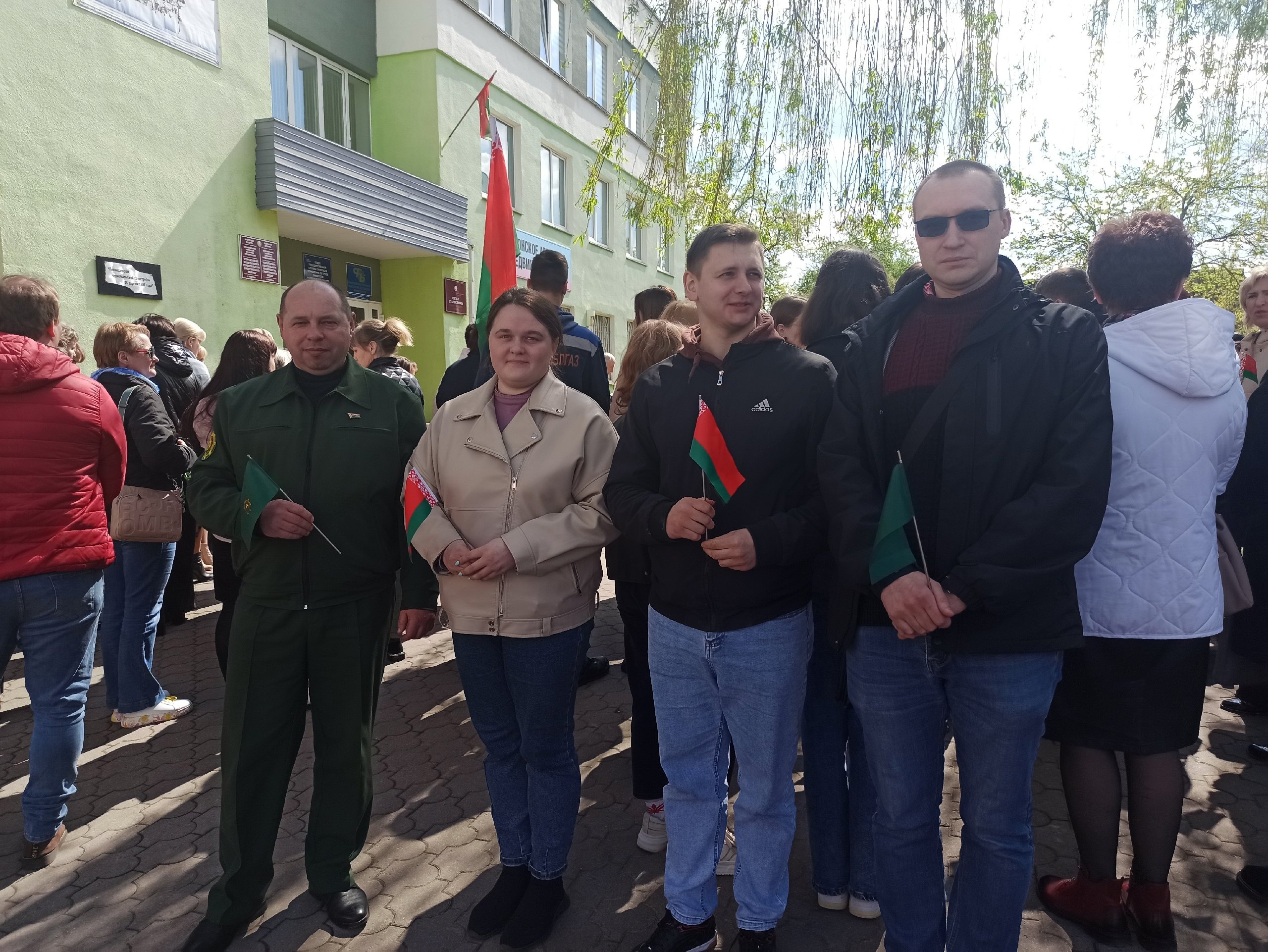 Работники Сморгонского опытного лесхоза приняли участие 26 апреля в митинге-реквиеме 